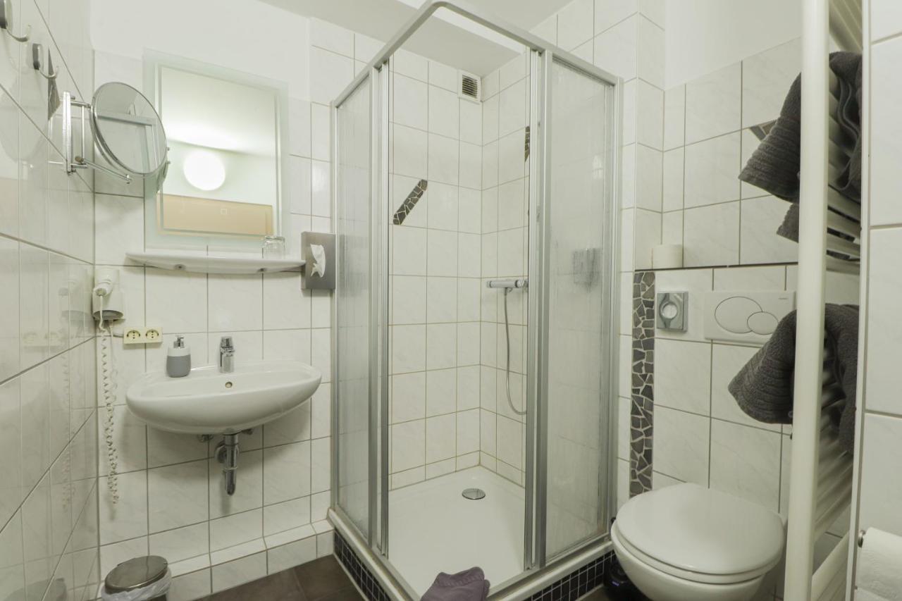 Hotel Am Dalwigker Tor Korbach Buitenkant foto